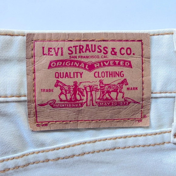 Vintage Levi’s Denim Shorts White Denim Shorts Size 5 JR Cotton Spandex - Picture 6 of 7